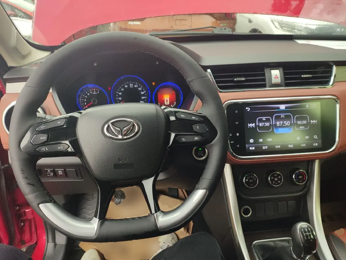 2016 BAIC Hyosow S3 1.5L 113HP L4 5MT,autocango,china used car exporter,china ev exporter,chinese used car exporter,chinese used ev exporter