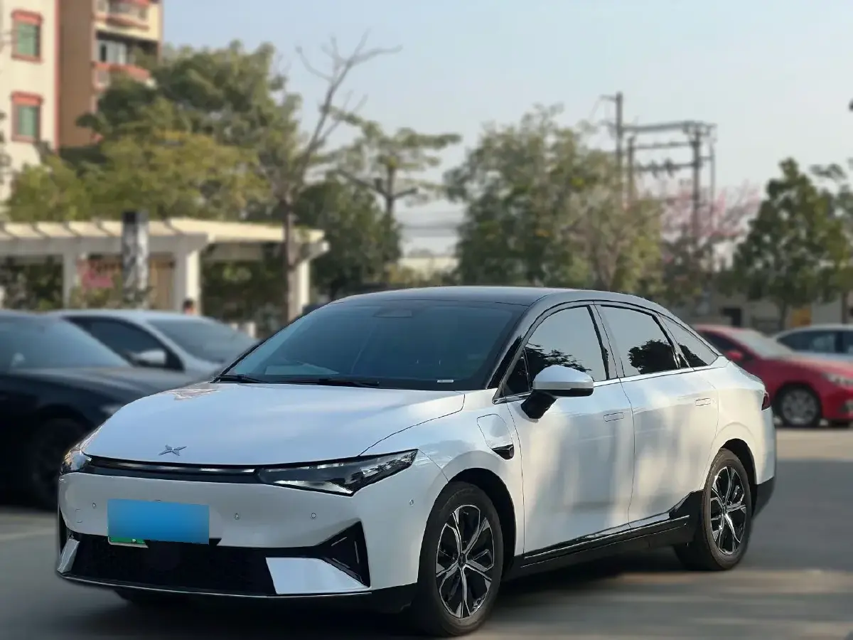 2022 Xpeng P5 BEV 55.9KWH