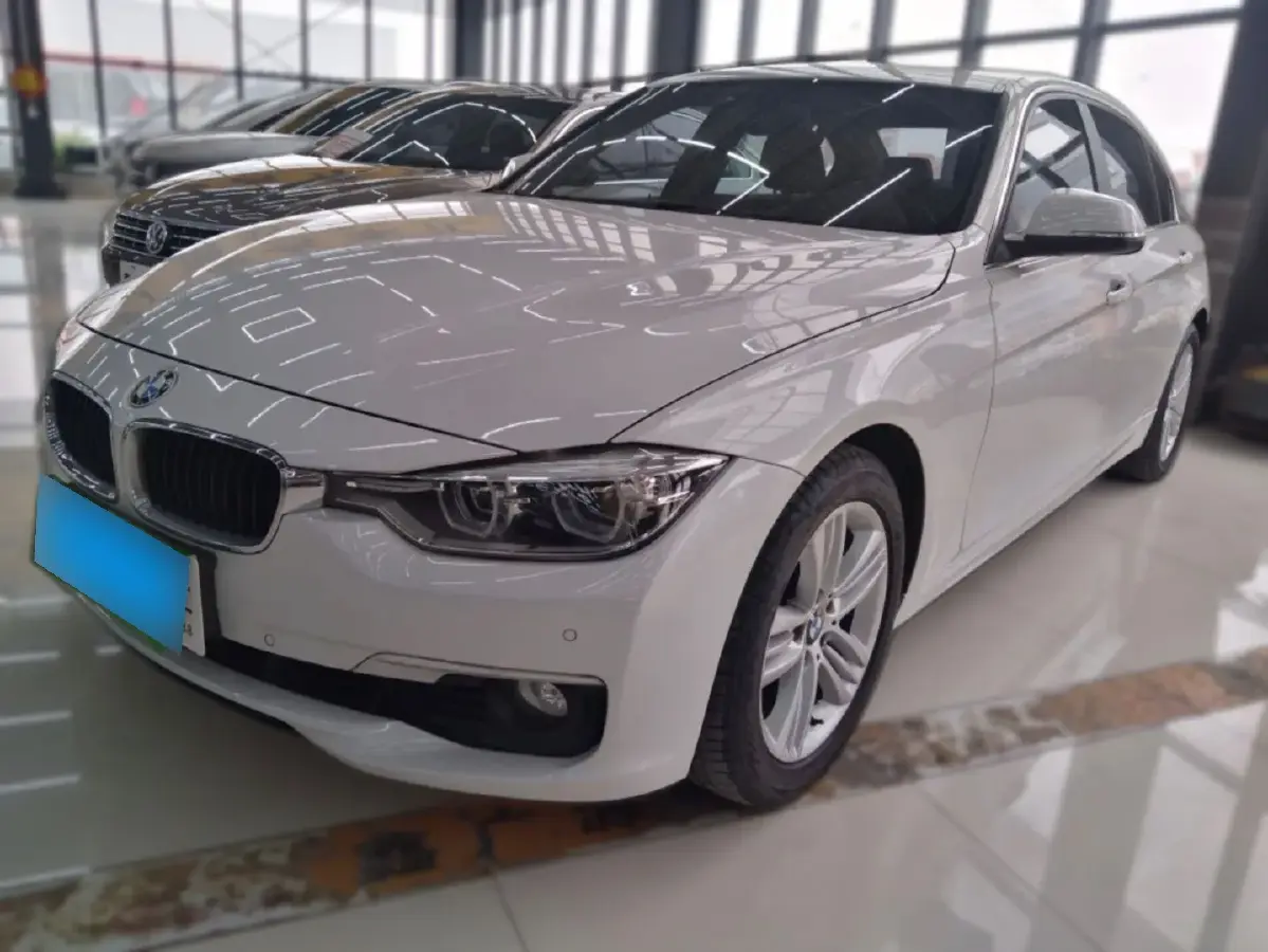 2017 BMW 3 Series 2.0T 184HP L4 8AT