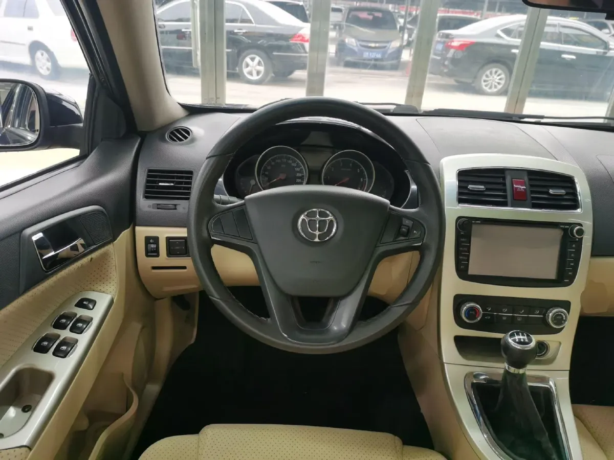 2013 Brilliance Auto H330 1.5L 105HP L4 5MT,autocango,china used car exporter,china ev exporter,chinese used car exporter,chinese used ev exporter