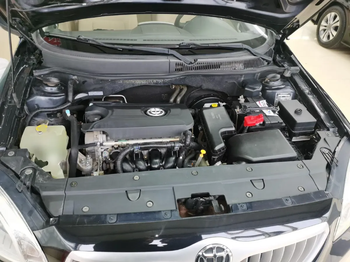 2013 Brilliance Auto H330 1.5L 105HP L4 5MT,autocango,china used car exporter,china ev exporter,chinese used car exporter,chinese used ev exporter