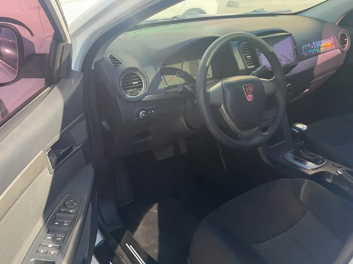 2015 Roewe 350 1.5L 109HP L4 4AT,autocango,china used car exporter,china ev exporter,chinese used car exporter,chinese used ev exporter