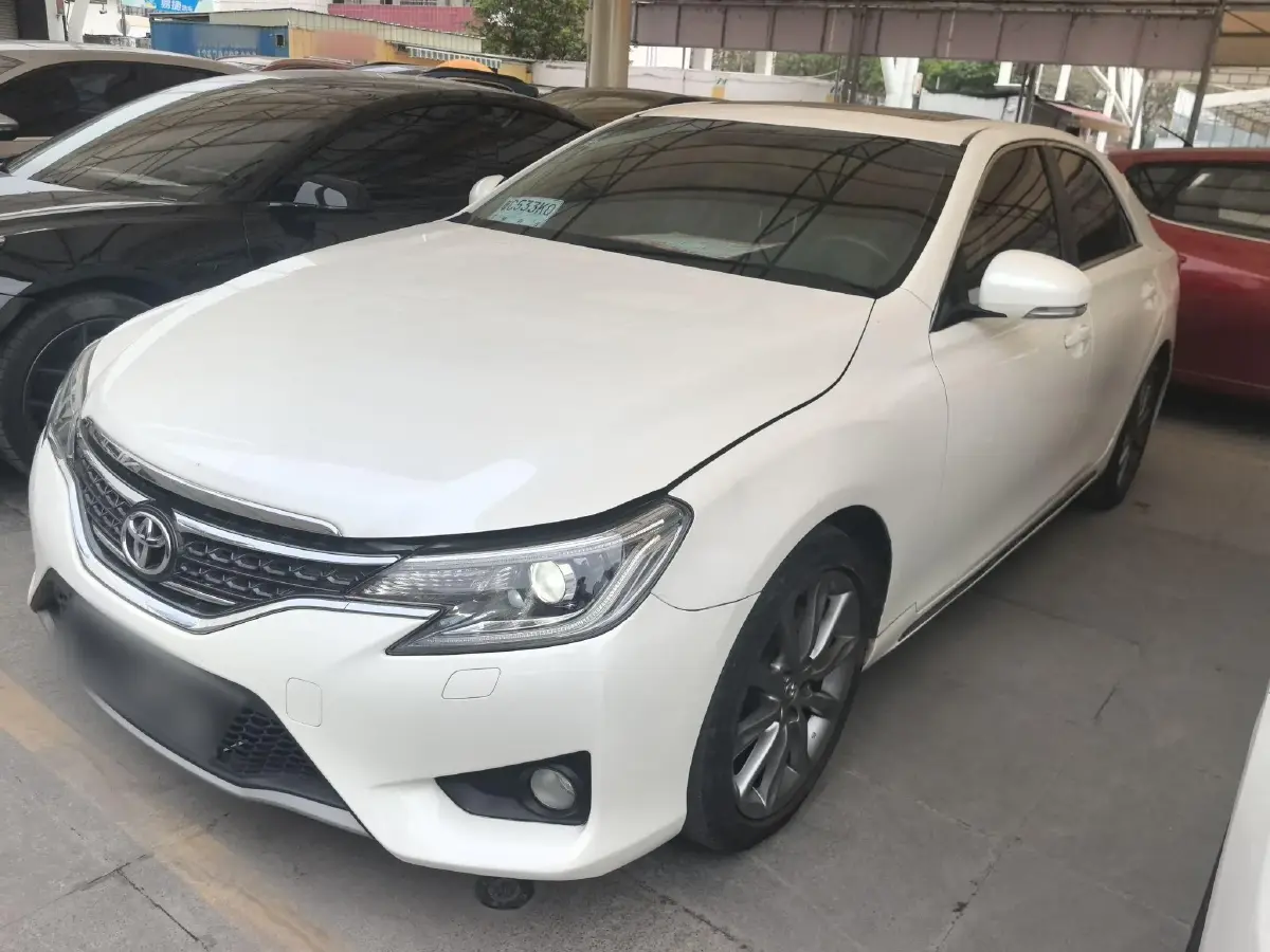 2013 Toyota Reiz 2.5L 193HP V6 6AT