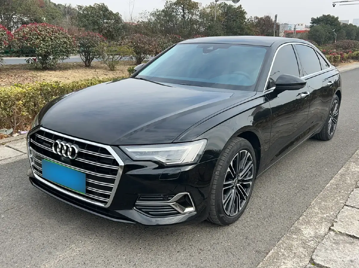 2023 Audi A6L 2.0T 245HP L4 7DCT
