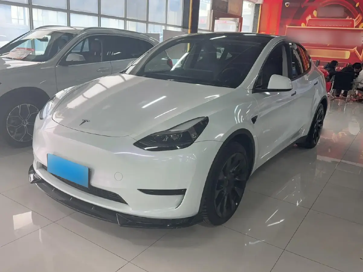 2022 Tesla Model Y BEV 60KWH