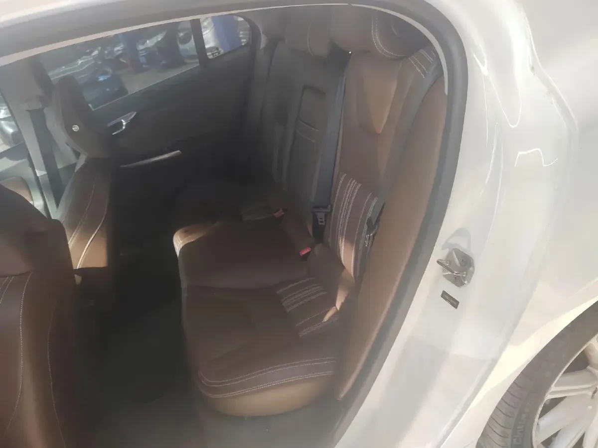 2018 Volvo S60 PHEV 2.0T 238HP L4 8AT PHEV 11.2KWH,autocango,china used car exporter,china ev exporter,chinese used car exporter,chinese used ev exporter