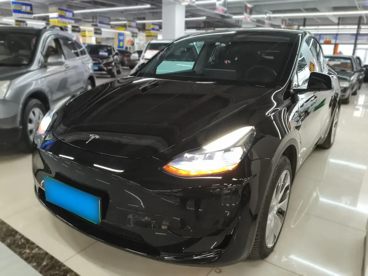 2022 Tesla Model Y BEV 60KWH