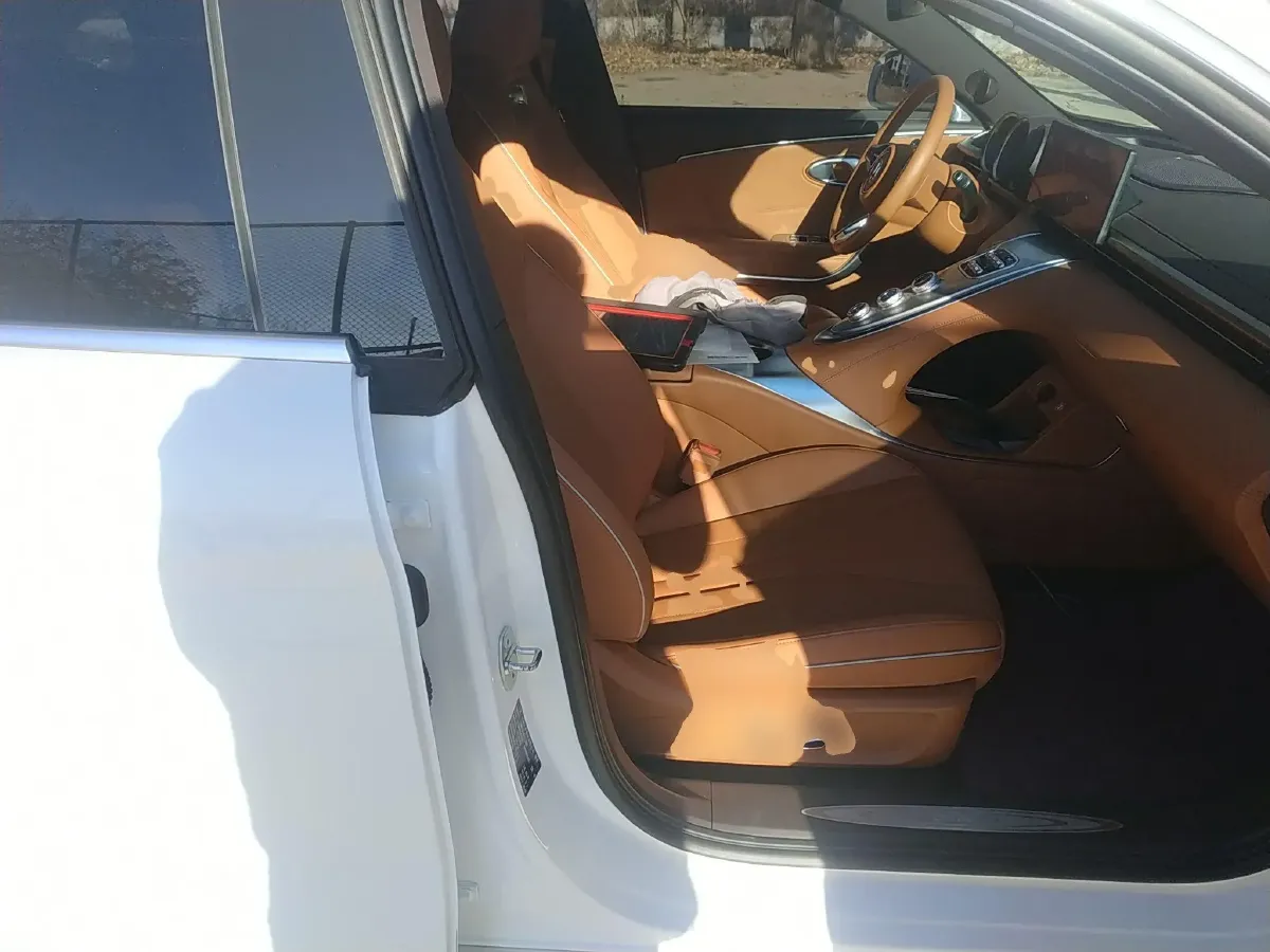 2022 Ora LightningCat BEV 64.31KWH,autocango,china used car exporter,china ev exporter,chinese used car exporter,chinese used ev exporter