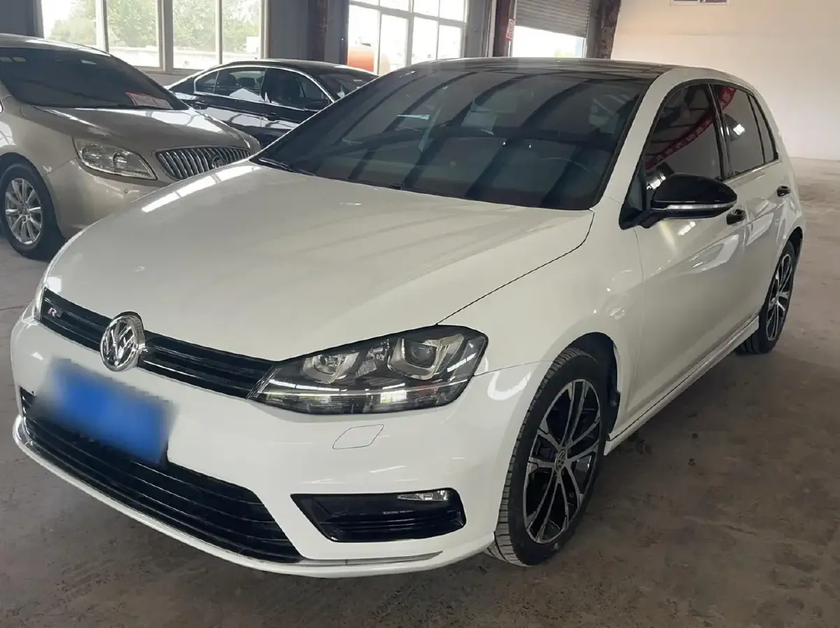 2017 Volkswagen Golf 1.4T 150HP L4 7DCT