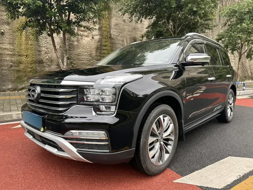 2017 GAC Trumpchi GS8 2.0T 201HP L4 6AT