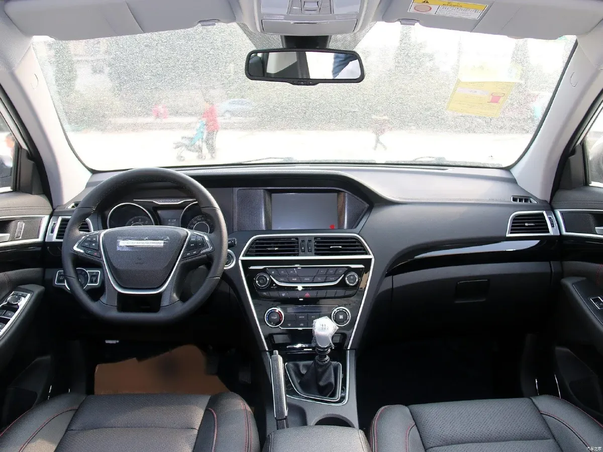 2017 Leopaard CS10 2.0T 177HP L4 6DCT,autocango,china used car exporter,china ev exporter,chinese used car exporter,chinese used ev exporter