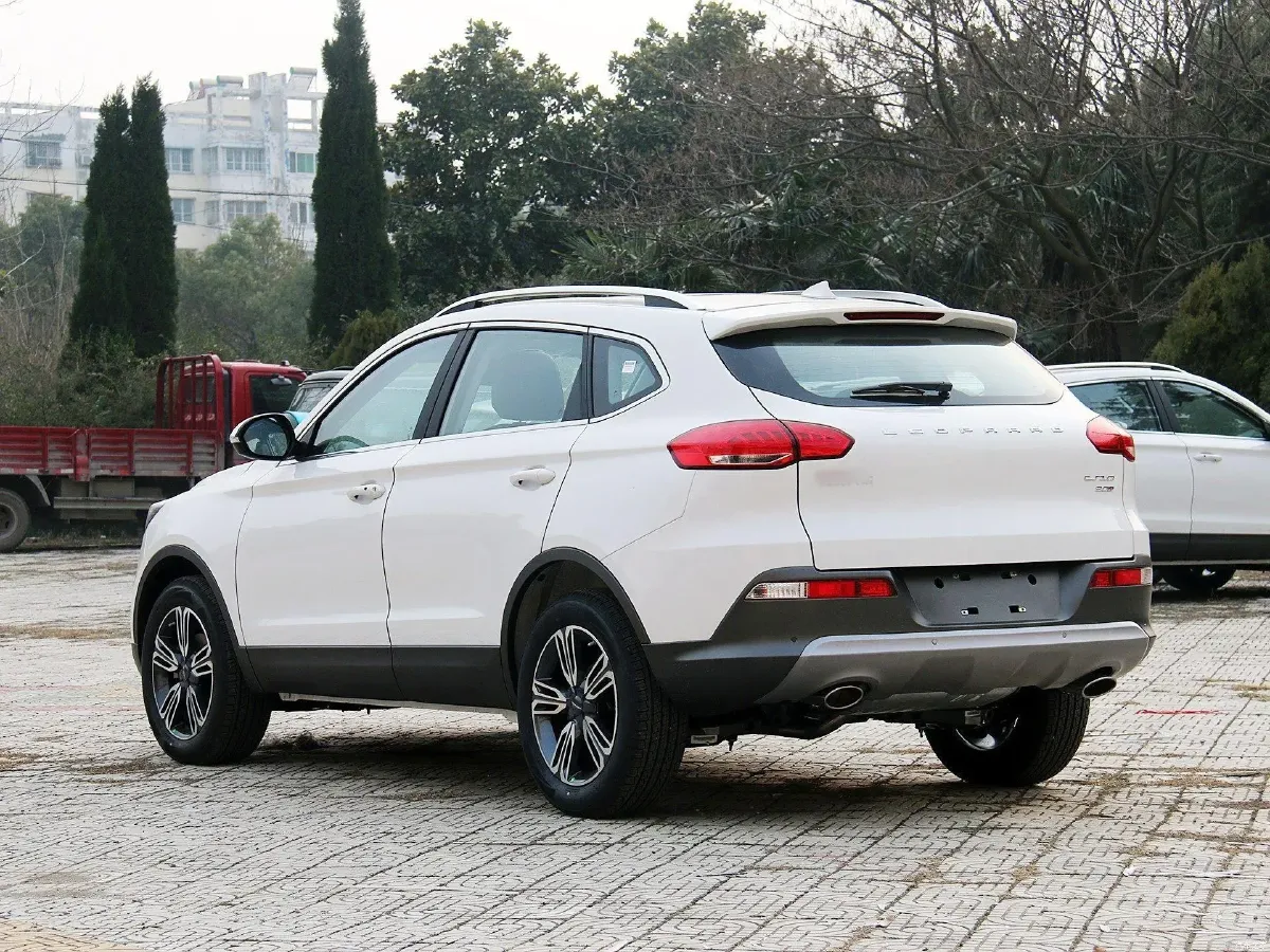 2017 Leopaard CS10 2.0T 177HP L4 6DCT,autocango,china used car exporter,china ev exporter,chinese used car exporter,chinese used ev exporter