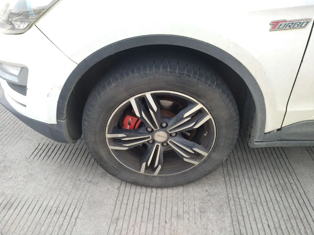 2017 Zotye Damy X5 1.5T 150HP L4 5MT,autocango,china used car exporter,china ev exporter,chinese used car exporter,chinese used ev exporter