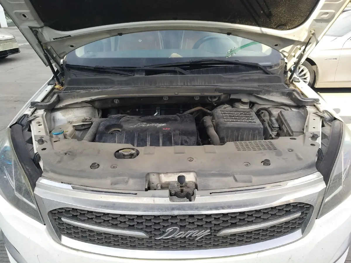 2017 Zotye Damy X5 1.5T 150HP L4 5MT,autocango,china used car exporter,china ev exporter,chinese used car exporter,chinese used ev exporter