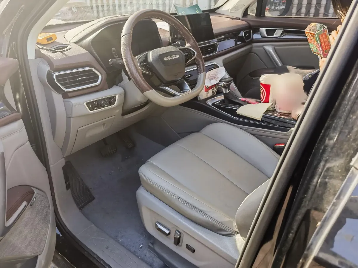 2019 BaoJun RS-5 1.5T 147HP L4 CVT,autocango,china used car exporter,china ev exporter,chinese used car exporter,chinese used ev exporter