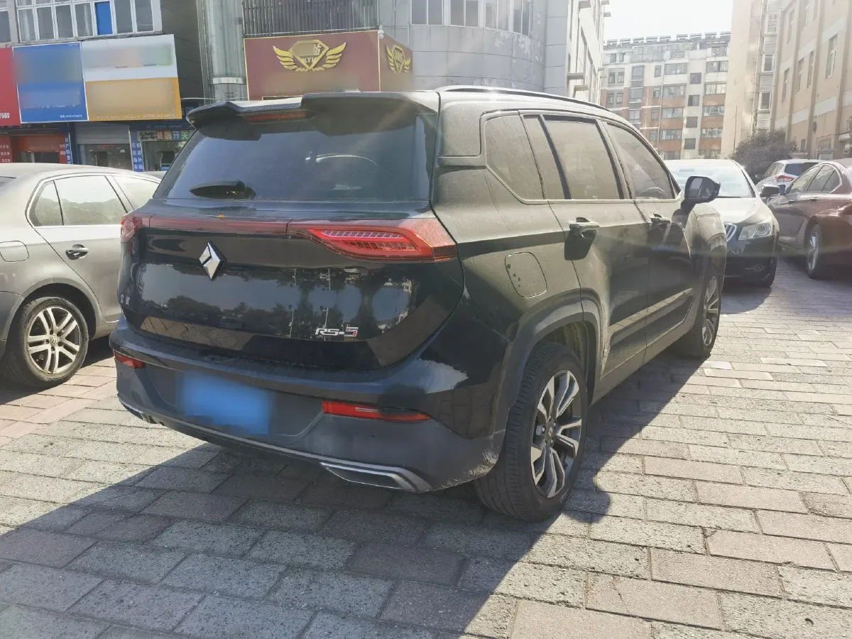 2019 BaoJun RS-5 1.5T 147HP L4 CVT,autocango,china used car exporter,china ev exporter,chinese used car exporter,chinese used ev exporter