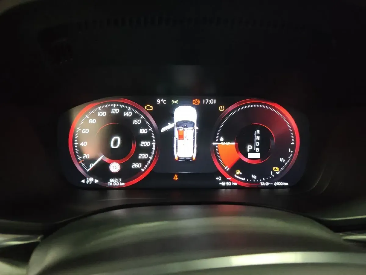 2019 Volvo XC60 PHEV 2.0T 320HP L4 8AT PHEV 10.1KWH,autocango,china used car exporter,china ev exporter,chinese used car exporter,chinese used ev exporter