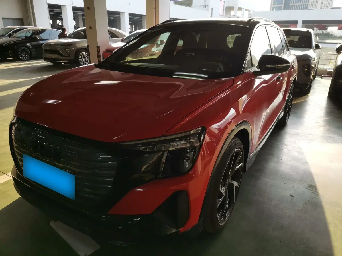 2022 Audi Q5 e-tron BEV 83.4KWH