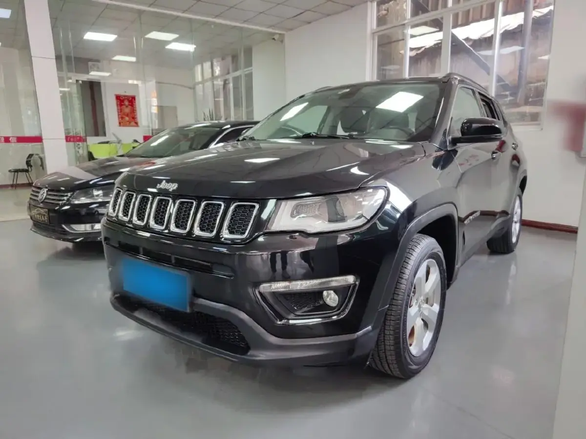 2017 Jeep Compass 1.4T 165HP L4 7DCT