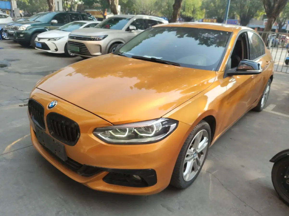 2017 BMW 1 Series 1.5T 136HP L3 6AT