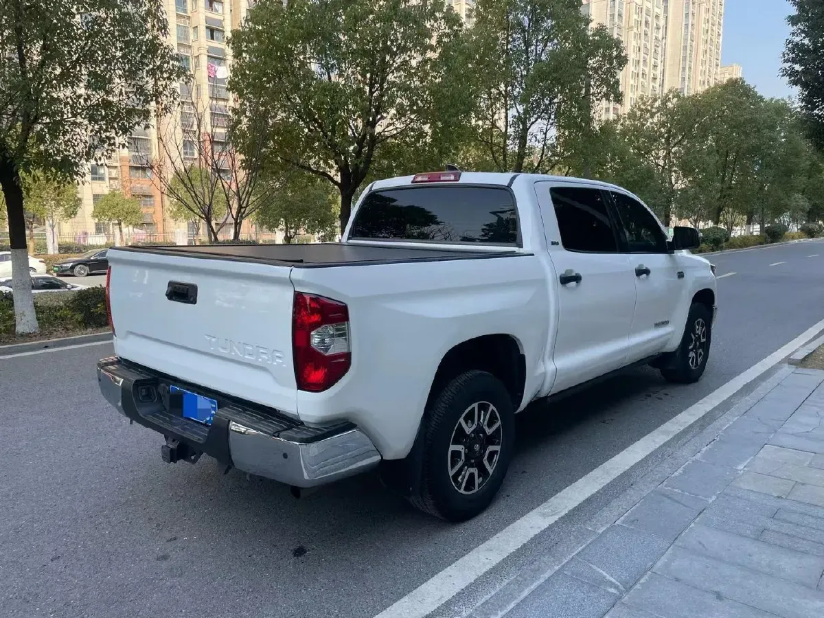 2014 Toyota Tundra 5.7L 386HP V8 6AT,autocango,china used car exporter,china ev exporter,chinese used car exporter,chinese used ev exporter