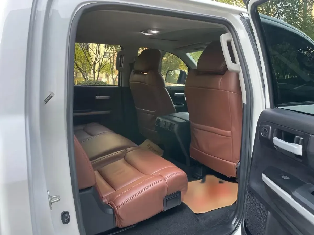 2014 Toyota Tundra 5.7L 386HP V8 6AT,autocango,china used car exporter,china ev exporter,chinese used car exporter,chinese used ev exporter