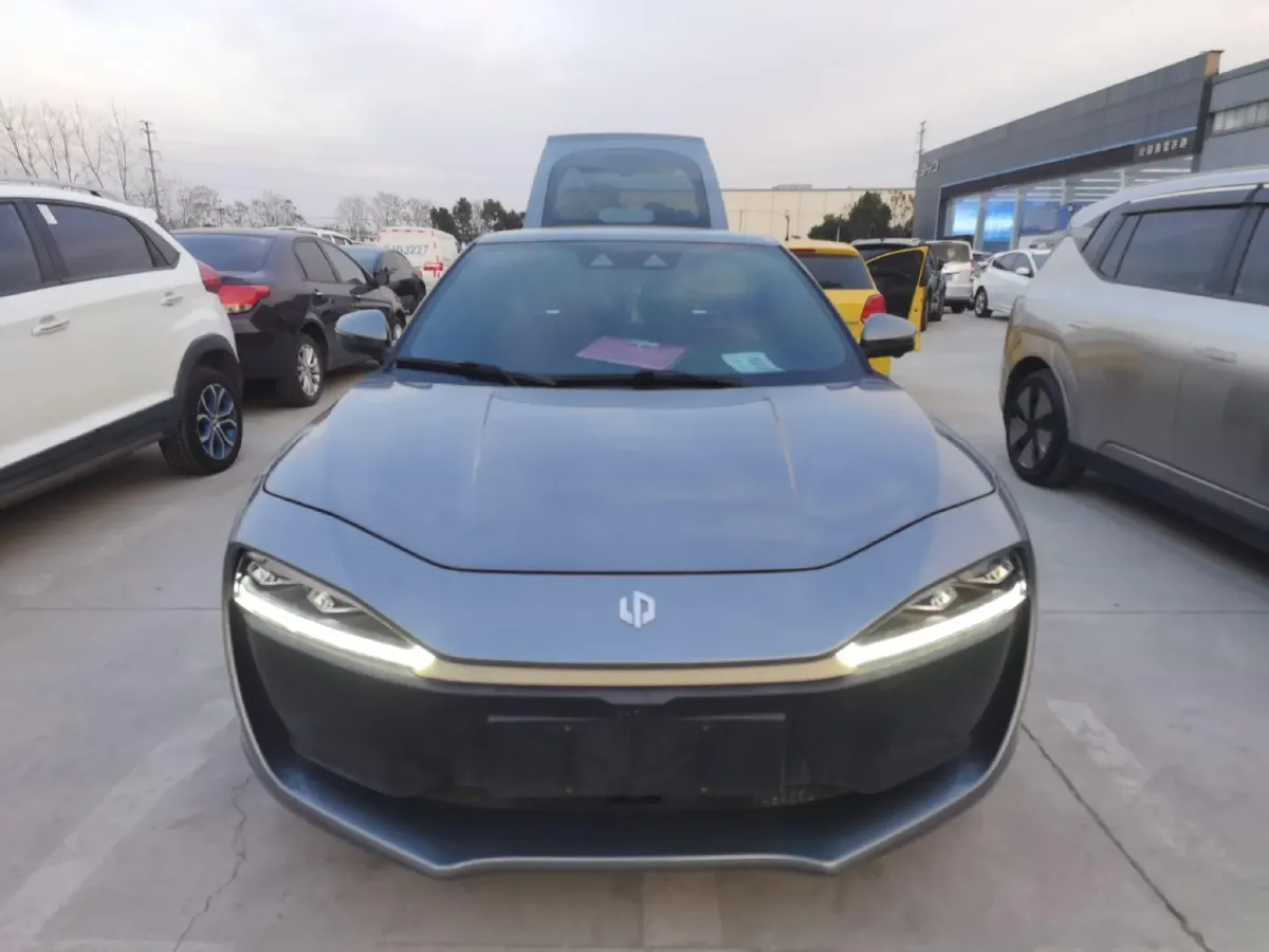 2019 Leapmotor S01 BEV 35.6KWH,autocango,china used car exporter,china ev exporter,chinese used car exporter,chinese used ev exporter