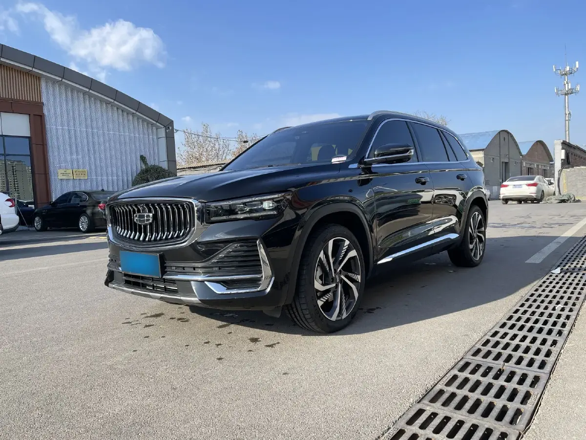 2024 Geely Monjaro 2.0T 238HP L4 8AT