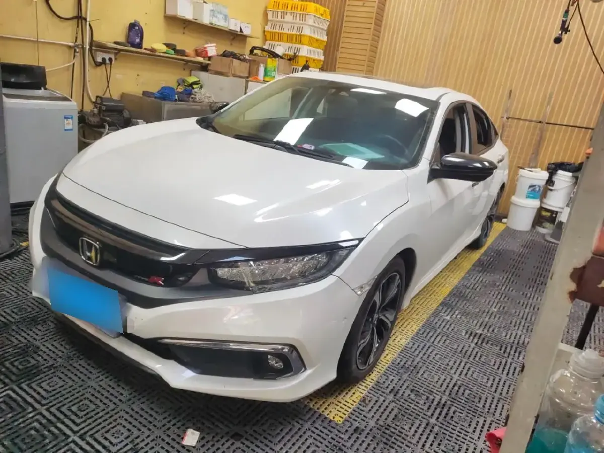 2019 Honda Civic 1.5T 177HP L4 CVT