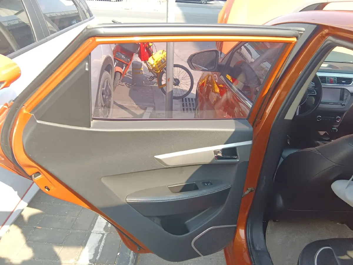 2015 JAC Refine S2 1.5L 113HP L4 CVT,autocango,china used car exporter,china ev exporter,chinese used car exporter,chinese used ev exporter