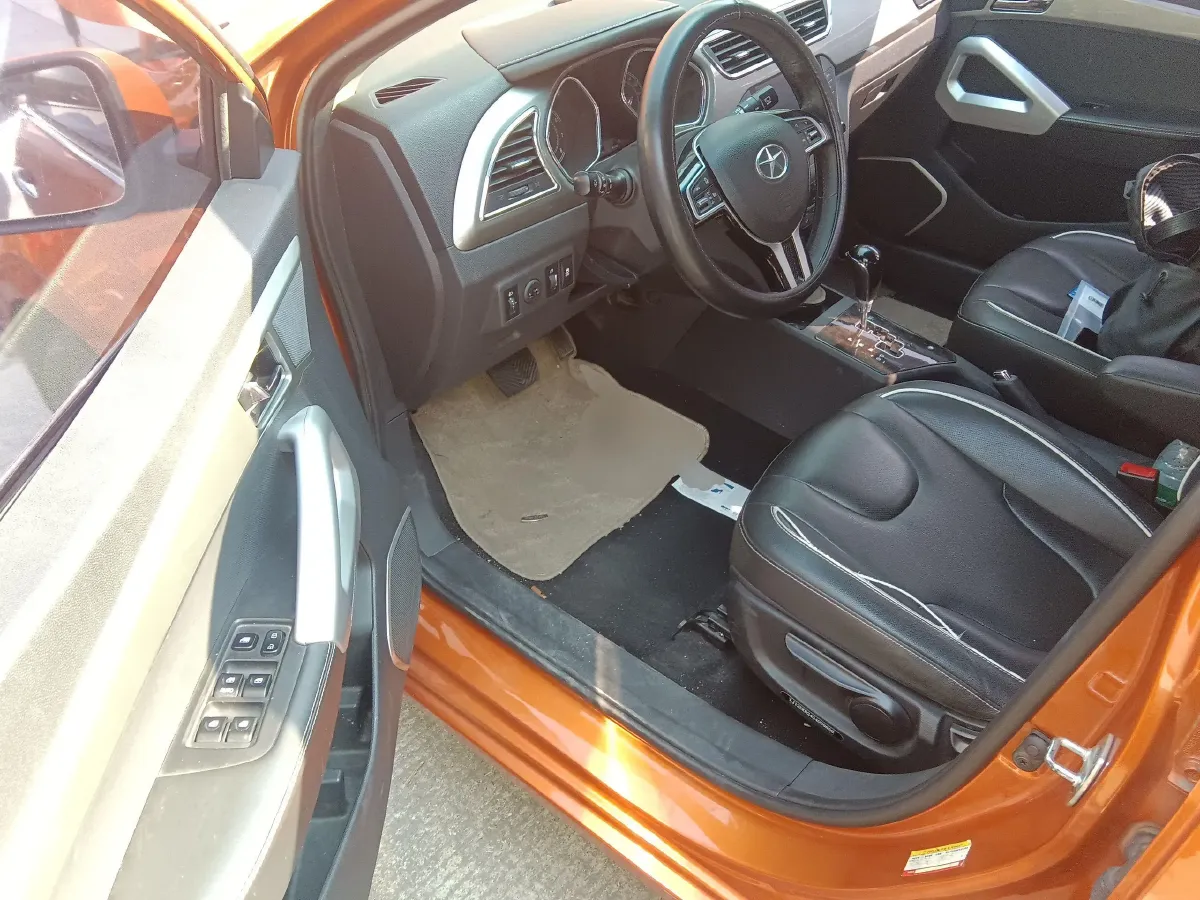 2015 JAC Refine S2 1.5L 113HP L4 CVT,autocango,china used car exporter,china ev exporter,chinese used car exporter,chinese used ev exporter