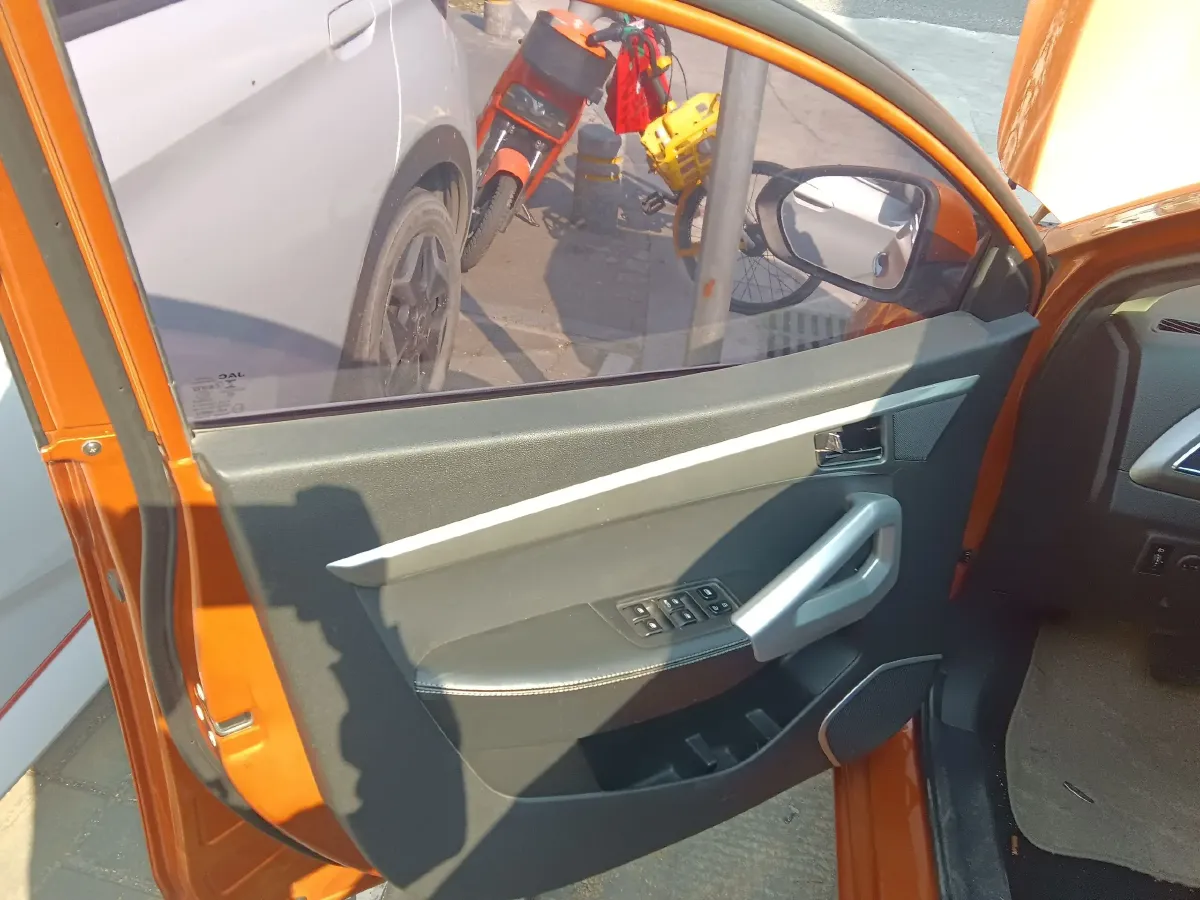 2015 JAC Refine S2 1.5L 113HP L4 CVT,autocango,china used car exporter,china ev exporter,chinese used car exporter,chinese used ev exporter