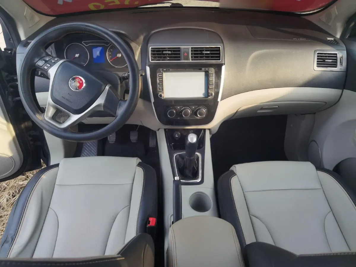 2016 DongFeng Forthing Joyear X3 1.5L 120HP L4 5MT,autocango,china used car exporter,china ev exporter,chinese used car exporter,chinese used ev exporter