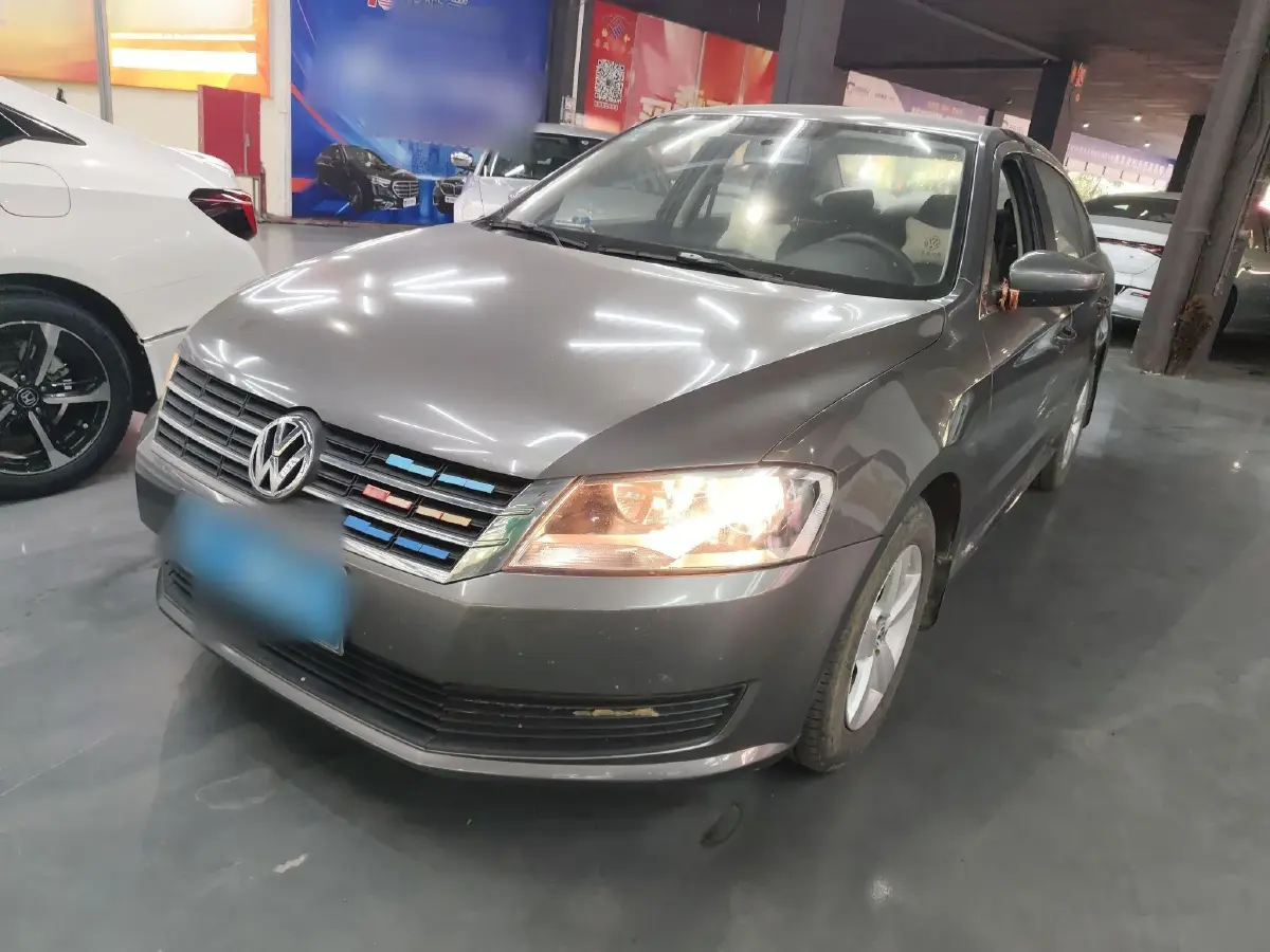 2013 Volkswagen Lavida 1.6L 110HP L4 5MT