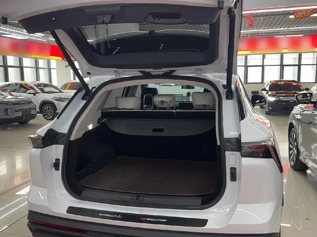 2022 Jetour DASHING 1.6T 197HP L4 7DCT,autocango,china used car exporter,china ev exporter,chinese used car exporter,chinese used ev exporter