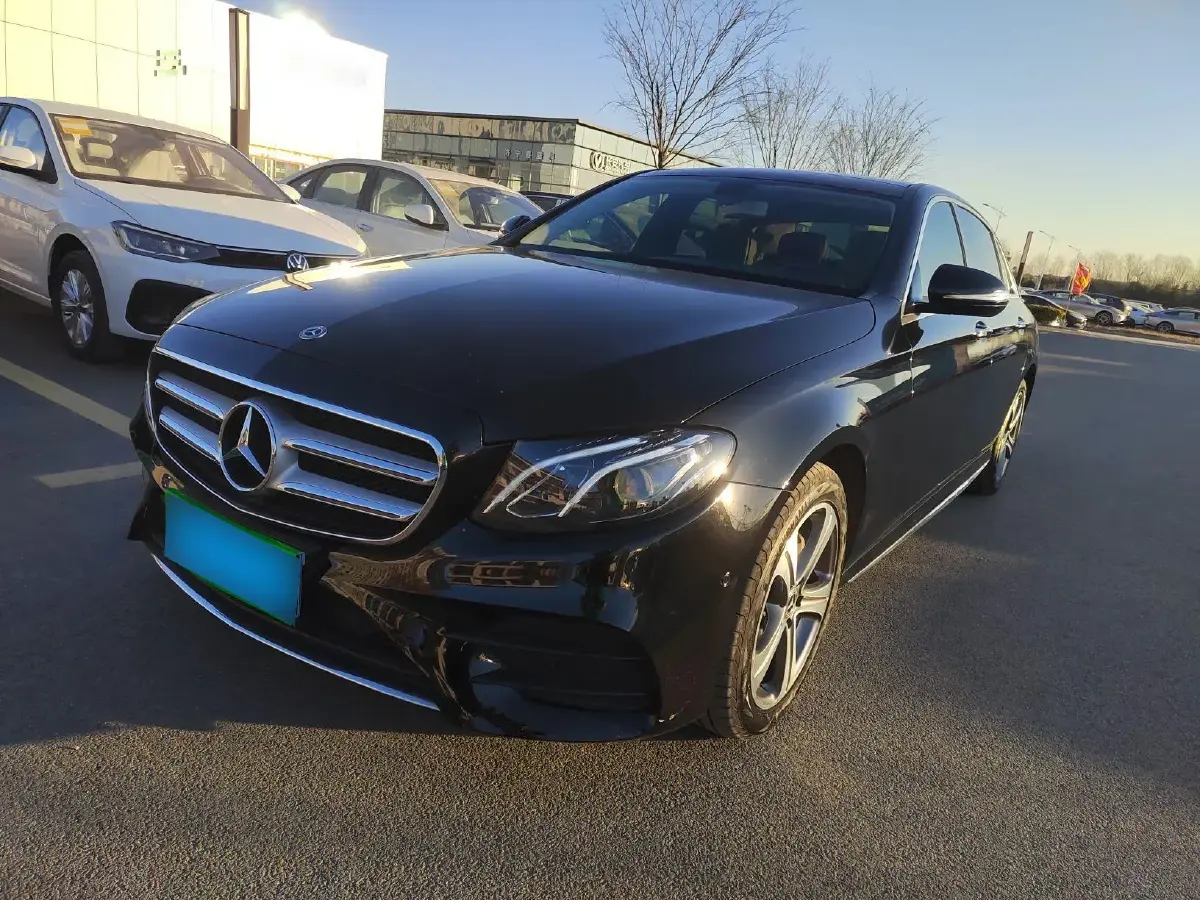 2019 Mercedes-Benz E Class 2.0T 184HP L4 9AT