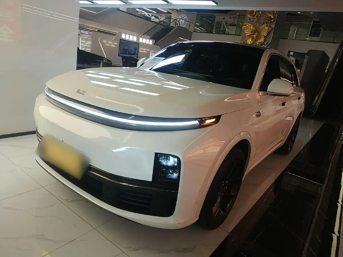 2023 Li L7 Range Extended 154HP REEV 40.9KWH