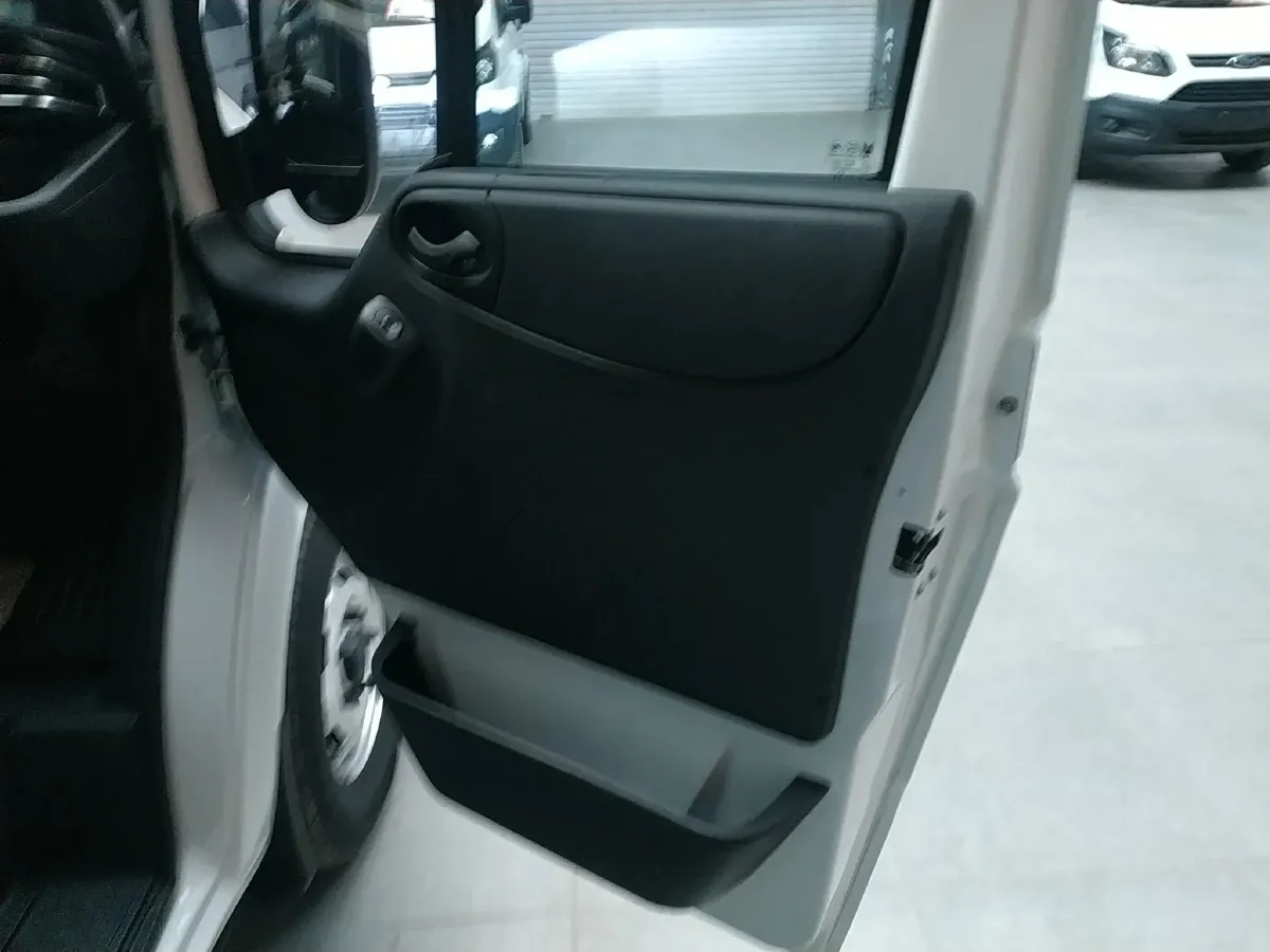 2023 JMC FuShun 2.0T 146HP L4 8AT,autocango,china used car exporter,china ev exporter,chinese used car exporter,chinese used ev exporter