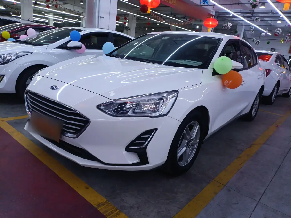 2019 Ford Focus 1.5L 122HP L3 6AT