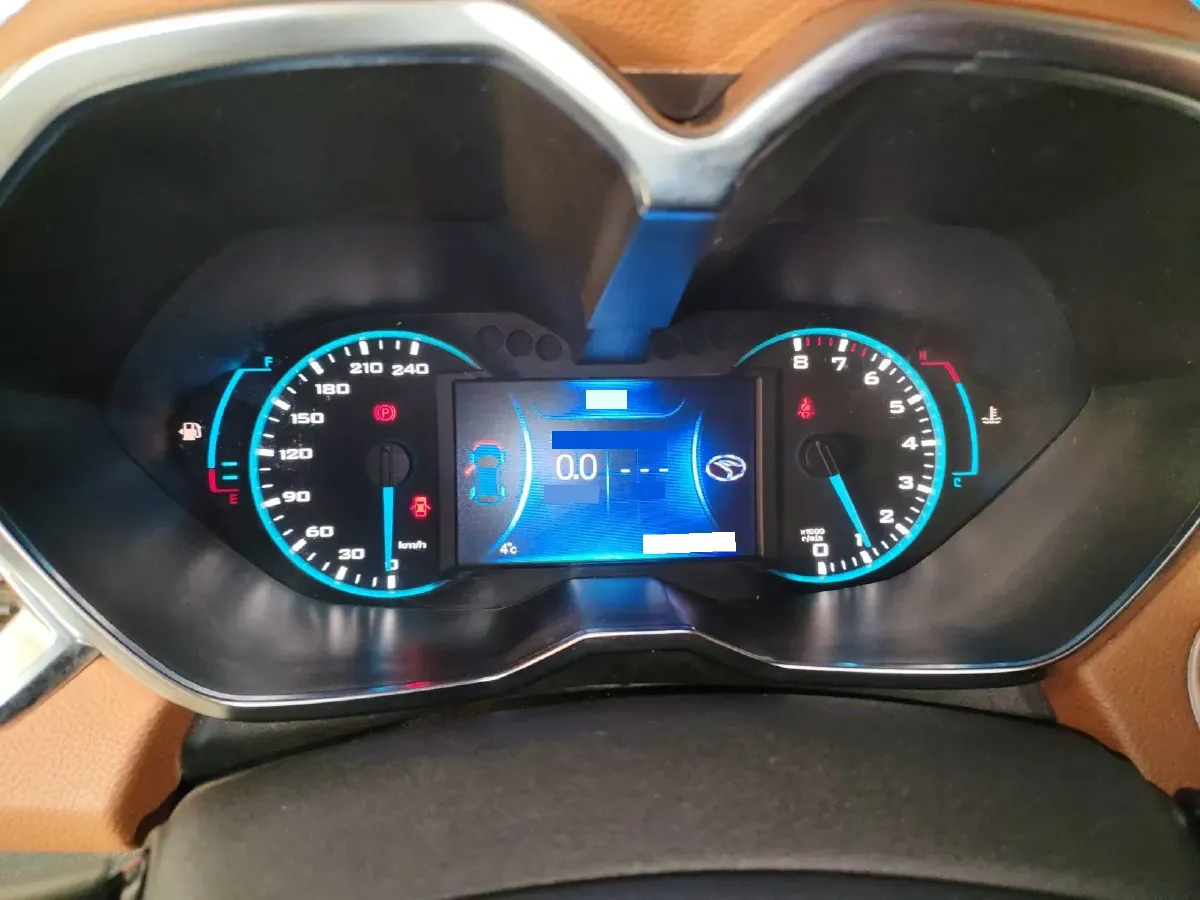 2017 Soueast DX7 1.5T 156HP L4 6MT,autocango,china used car exporter,china ev exporter,chinese used car exporter,chinese used ev exporter