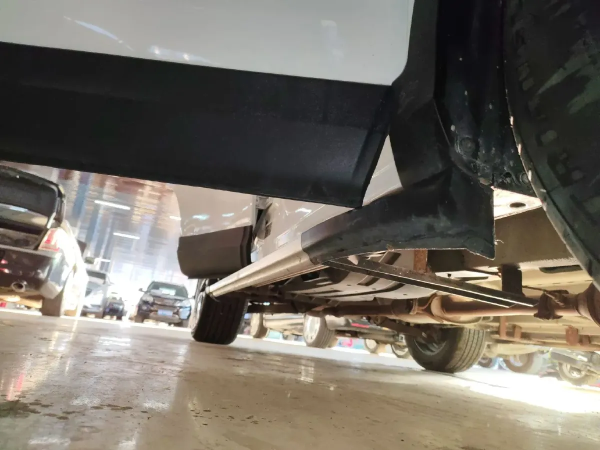 2017 Soueast DX7 1.5T 156HP L4 6MT,autocango,china used car exporter,china ev exporter,chinese used car exporter,chinese used ev exporter