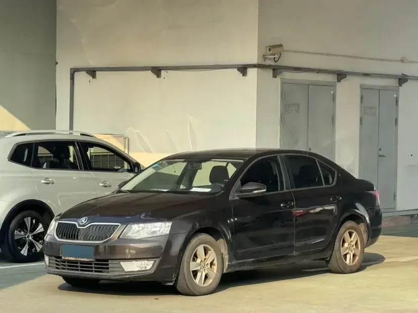 2015 Skoda Octavia 1.6L 110HP L4 6AT