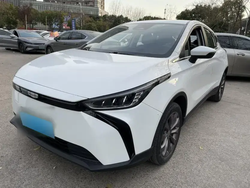 2022 Geometry M6 BEV 53KWH