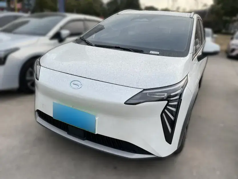2023 Aion Y BEV 61.7KWH