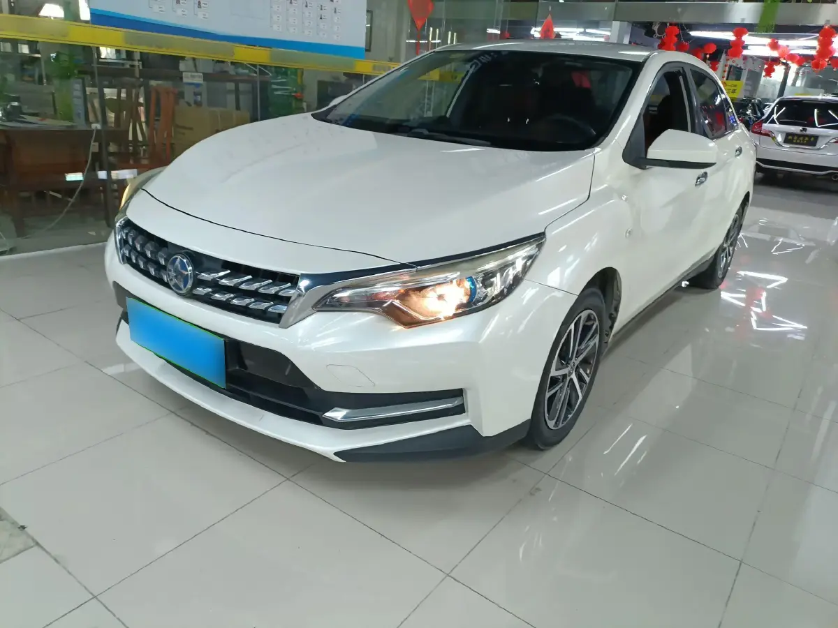 2018 Venucia D60 1.6L 126HP L4 5MT