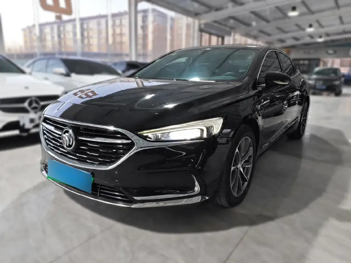 2021 Buick Larcosse 2.0T 237HP L4 9AT