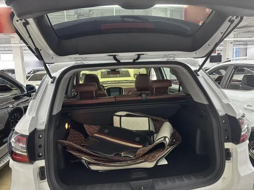 2018 Brilliance Auto V6 1.5T 150HP L4 7DCT,autocango,china used car exporter,china ev exporter,chinese used car exporter,chinese used ev exporter