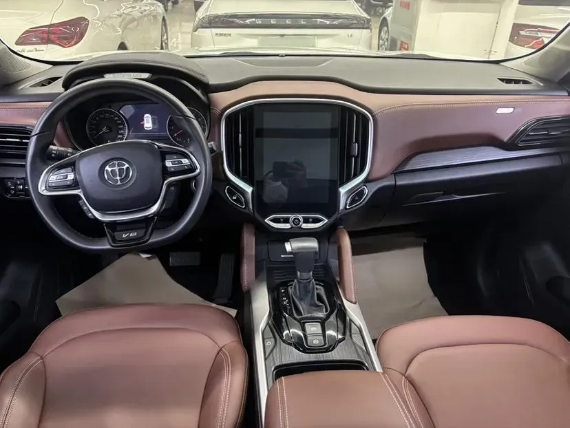 2018 Brilliance Auto V6 1.5T 150HP L4 7DCT,autocango,china used car exporter,china ev exporter,chinese used car exporter,chinese used ev exporter