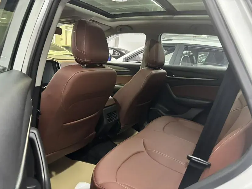 2018 Brilliance Auto V6 1.5T 150HP L4 7DCT,autocango,china used car exporter,china ev exporter,chinese used car exporter,chinese used ev exporter