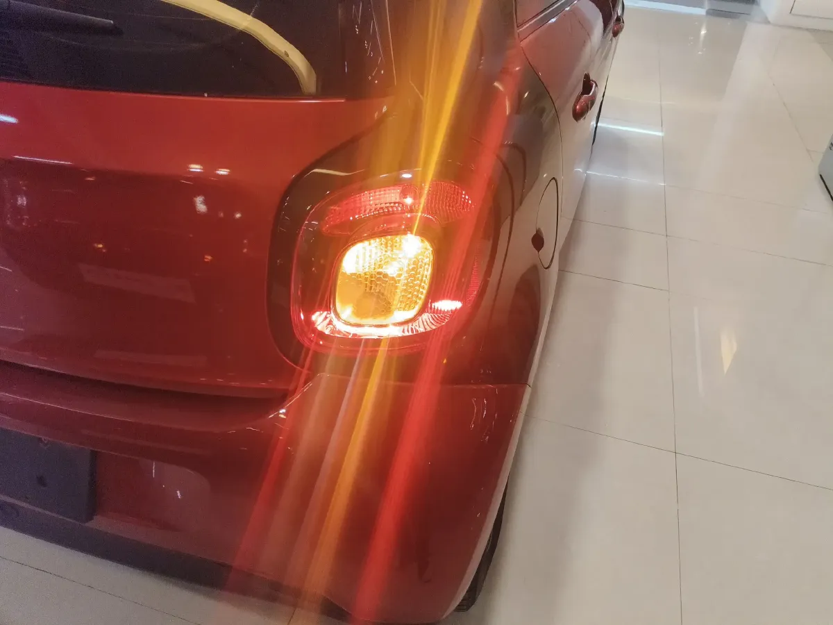 2018 Smart smart forfour 1.0L 71HP L3 6DCT,autocango,china used car exporter,china ev exporter,chinese used car exporter,chinese used ev exporter